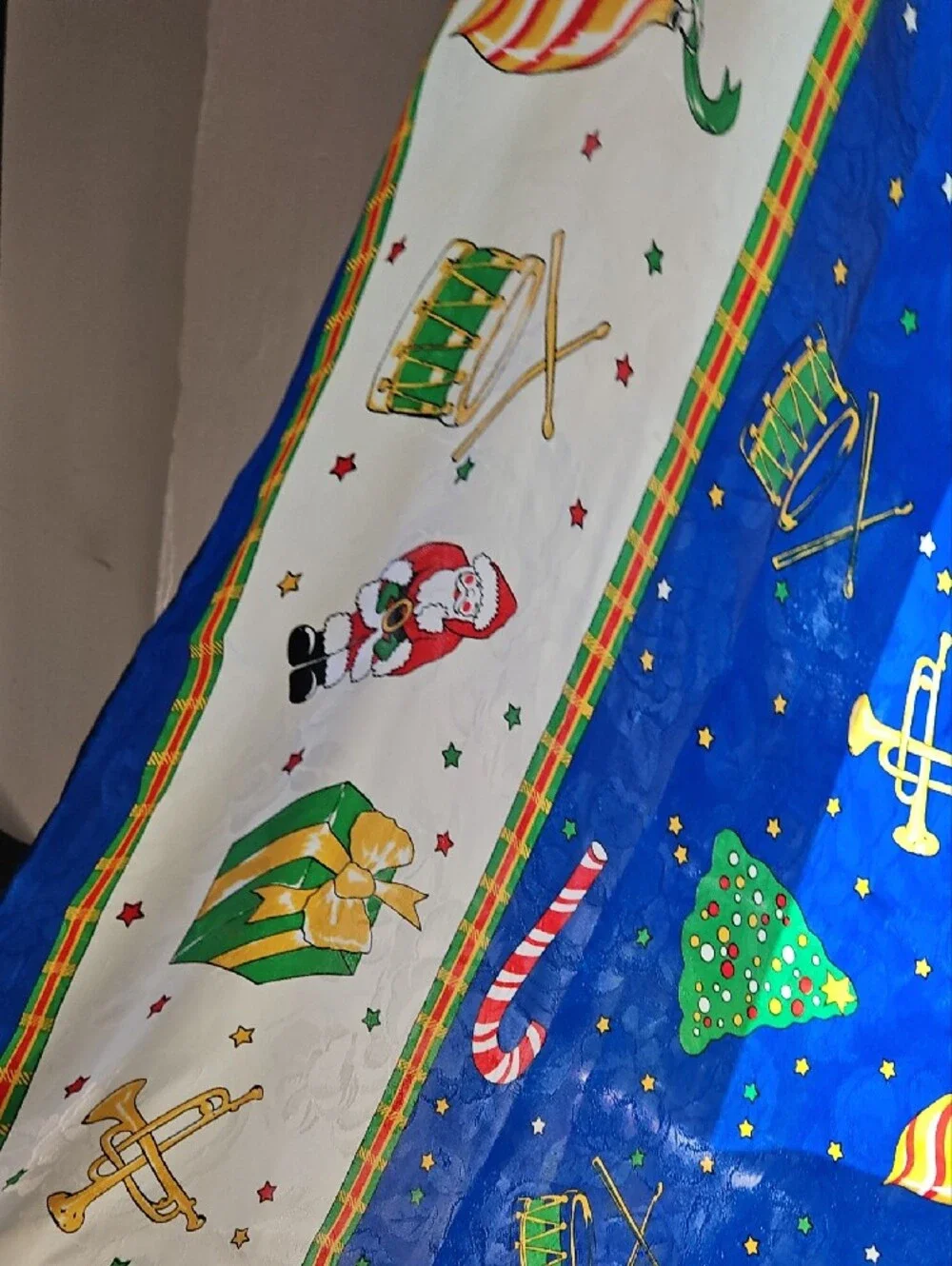 Vintage Festive Blue Print Polyester Silk-feel Christmas Holiday Scarf